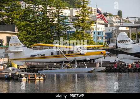 SEATTLE WA, USA - JUNE 2018: De Havilland Turbine Otter float plane operated by Kenmore Air at the seaplane terminal in downtown Seattle at dawn. Stock Photo