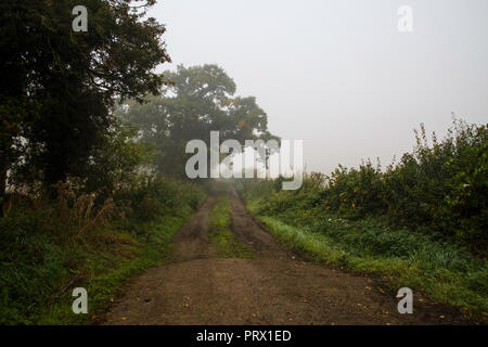 Biggin Hill,UK,5th October 2018, UK Weather: Foggy Autumn Day in Biggin Hill©Keith Larby/Alamy Live News Stock Photo