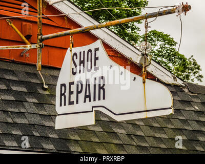 Al's Shoe Repair, Shoe Repair