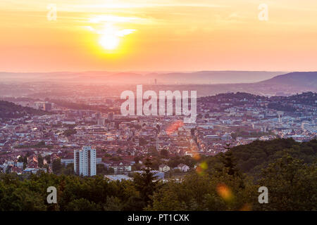Germany, Baden-Wuerttemberg, cityscape of Stuttgart at sunrise, view from Birkenkopf