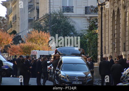Paris, France. 06th Oct, 2018. Funeral ceremony and homage for the french singer, Charles Aznavour. Armenian Church of Paris, church Saint Jean-Baptiste. 6th October 2018 . 10h  ALPHACIT NEWIM / Alamy Live News Credit: Alphacit NEWIM/Alamy Live News Stock Photo