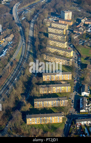 Apartment buildings on the Filchnerstraße Heißen, Mülheim, Ruhr area, North Rhine-Westphalia, Germany Stock Photo