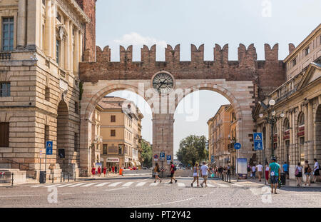 Archways Portoni della Bra, Piazza Bra, Verona, Veneto, Italy, Europe Stock Photo