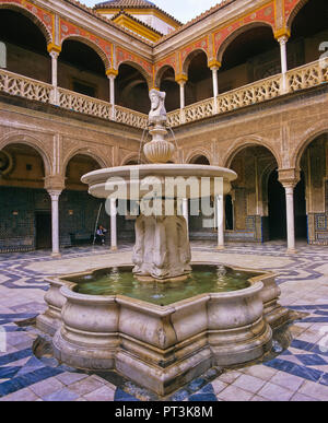 Casa de Pilatos Palace (16th century), Courtyard whith fountain of Roman god Janus Bifrons, Seville, Region of Andalusia, Spain, Europe Stock Photo