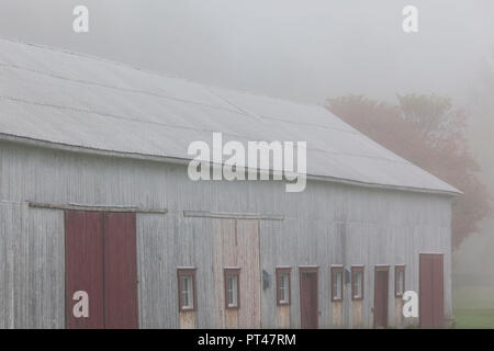 Canada, Quebec, Mauricie Region, Sainte-Anne-de-la-Perade, farm building Stock Photo