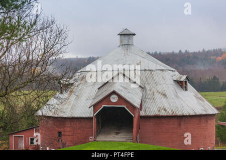 Canada, Quebec, Estrie Region, Mansonville, the 1912 Round Barn Stock Photo