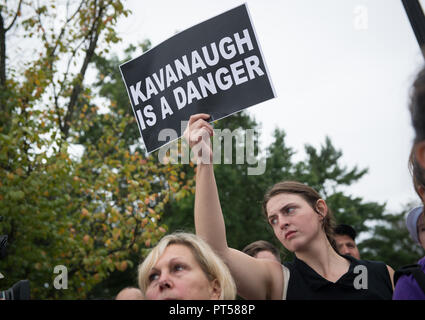 Washington, DC, USA. 6th Oct, 2018. Protesters against US Supreme Court ...