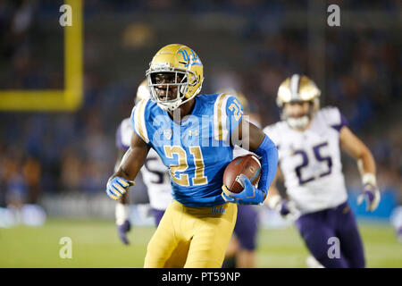 October 06, 2018 UCLA Bruins wide receiver Michael Ezeike #21 carries the ball during the football game between the UCLA Bruins and the Washington Huskies at the Rose Bowl in Pasadena, California. Charles Baus/CSM Stock Photo