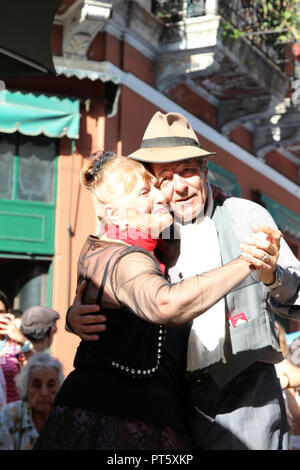 Elderly couple dancing tango in San Telmo Stock Photo