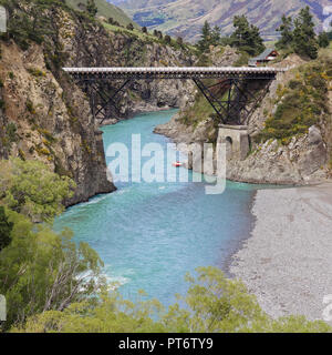 Bridge over the Hanmer river on New Zealand's south island used for bungee jumping Stock Photo