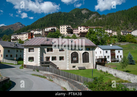 Lavin is a municipality in the district of Inn in the Swiss canton of Graubünden Stock Photo