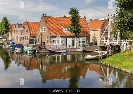 Canal and small houses in Monnickendam, The Netherlands Stock Photo