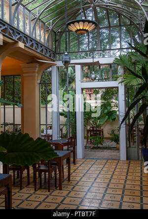 Restaurant in a former french colonial house, Battambang province, Battambang, Cambodia Stock Photo