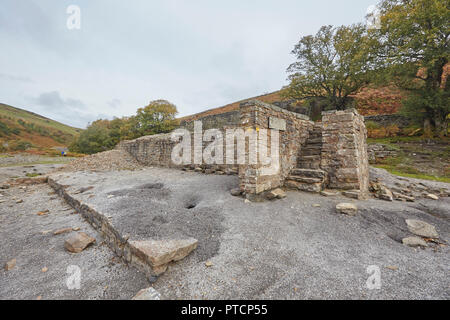 Remains of the once thriving lead mining industry, Gunnerside Gill, Swaledale, Yorkshire Dales, UK. Sir Francis Dressing Floor. Stock Photo
