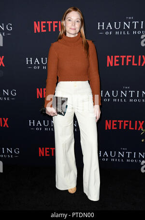 LOS ANGELES - OCT 8: Samantha Sloyan at the The Haunting Of Hill House