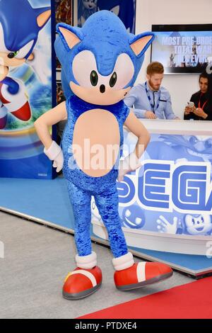 Olympia, London, UK. 9th October, 2018. Sonic The Hedgehog,Brand Licensing Europe,Olympia,London.UK Credit: michael melia/Alamy Live News Stock Photo