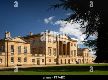 England, Berkshire,  Lower Basildon, Basildon Park House, West facade of Palladian country mansion by John Carr of York Stock Photo