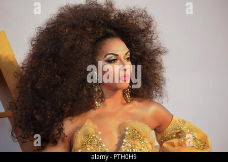 American Gay Drag Queen, Shangela, on the red carpet of the London film premiere, of A Star is Born. Stock Photo