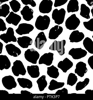 Abstract seamless animal camouflage spots. Vector animal skin fashion ...
