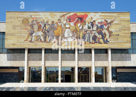 National History Museum with Shqiptarët Mosaic, The Albanians, Muzeu Historik Kombëtar, Skanderbeg Square, Tirana, Albania Stock Photo