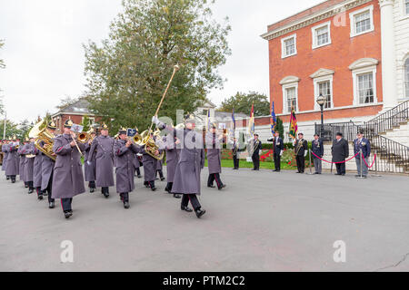 Friday 5th October - the 1st Battalion of the Duke of Lancaster’s Regiment exercised their right as freemen of the borough by parading through Warring Stock Photo