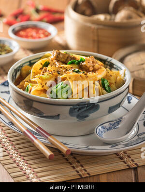 Biang biang noodles. Spicy regional Chinese food Stock Photo