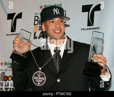 Daddy Yankee Enters Hall of Fame at Latin Music Awards – Billboard