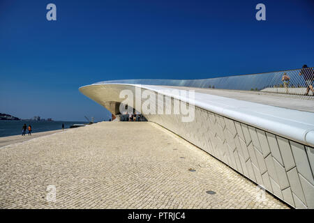 Portugal, Lisbon, Belem, MAAT, Museum of Art, Architecture and Technology on the banks of the river Tagus housed in former power station with new sect Stock Photo