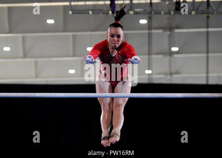 Buenos Aires, Buenos Aires, Argentina. 9th Oct, 2018. Alba Petisco of Spain seen in action during the game where she finished in the 14th position in the asymmetric bars competition. Credit: Fernando Oduber/SOPA Images/ZUMA Wire/Alamy Live News Stock Photo