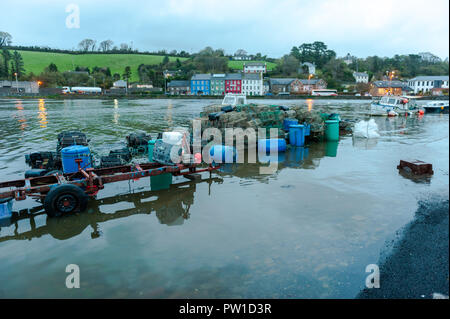 Bantry, West Cork, Ireland. 12th Oct, 2018. The Bantry quays flooded early this morning after a night of heavy rain and winds which has left 30,000 homes around Ireland without power.  The storm is tracking northwards and will fizzle out by 5pm this evening. Credit: Andy Gibson/Alamy Live News. Stock Photo