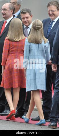 Madrid, Spain. 12th October, 2018. Spanish Kings Felipe VI and Letizia Ortiz with daughters Princess Leonor and Sofia de Borbon attending a military parade during the known as Dia de la Hispanidad, Spain's National Day, in Madrid, on Friday 12nd October, 2018 Credit: CORDON PRESS/Alamy Live News Stock Photo