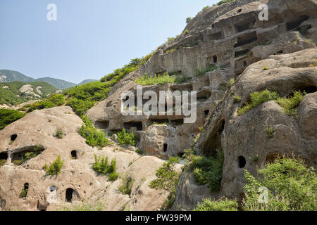 Guyaju cave dwelling Guyaju caves Ancient cave dwellings  Ancient Cliff Dwellings in Yanqing, China, Asia Stock Photo