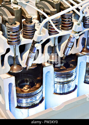 Work of mechanism the diesel engine in section Stock Photo - Alamy