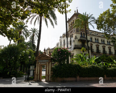 Hotel Alfonso XIII, Seville, Andalusia, Spain. Stock Photo