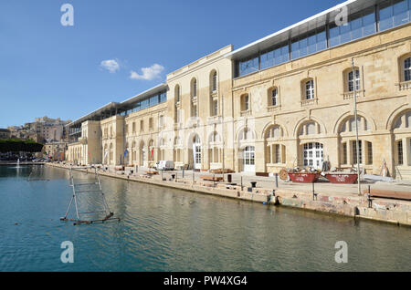 The American University of Malta (AUM) in the Bormla area of the Three Cities. Stock Photo