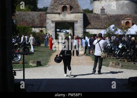 Coming and Going at Château de Neuville in Gambais (78) – France. Stock Photo