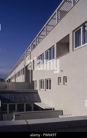 Wien, Wohnbau der 1980er Jahre, Siedlung Traviatagasse Stock Photo