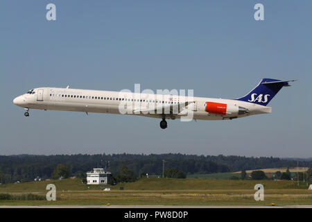 Scandinavian Airlines SAS McDonnell Douglas MD-82 with registration LN-RMO on short final for runway 14 of Zurich Airport. Stock Photo