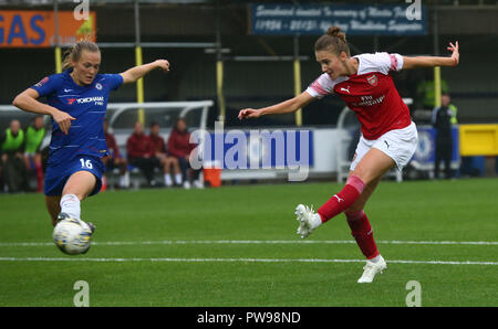 Kingston upon Thames, UK. 14 October 2018.  Vivianne Miedema of Arsenal  scores 2nd goal during The FA Women's Super League match between Chelsea FC Women and Arsenal at Kingsmeadow Stadium, Kingston upon Thames, England on 14 Oct 2018.  Credit Action Foto Sport Credit: Action Foto Sport/Alamy Live News Credit: Action Foto Sport/Alamy Live News Stock Photo