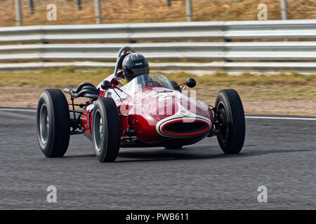 Jarama Circuit, Madrid, Spain. 13th - 14th October, 2018: Racing car #27 Cooper T51, 1959, 2.000cc, driver Steve Hart. Competition of the Historic Grand Prix Cars Association (HGPCA) at the Jarama Circuit in Madrid, Spain. Enrique Palacio Sans./Alamy Live News Stock Photo