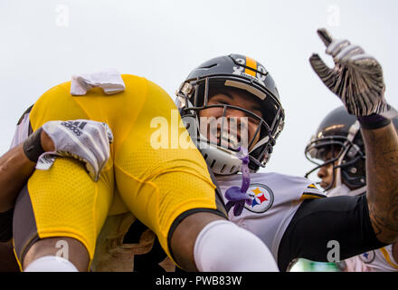 Antonio brown steelers hi-res stock photography and images - Alamy