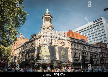 Motown the Musical at the Shaftesbury Theatre on Shaftesbury Avenue, London, UK Stock Photo