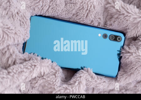 New huawei p20 pro hi-res stock photography and images - Alamy