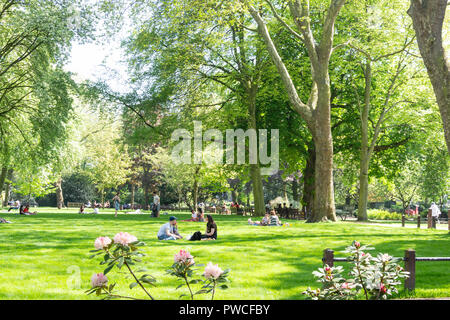 St. John’s Wood Church Grounds, High Street, St John's Wood, City of Westminster, Greater London, England, United Kingdom Stock Photo