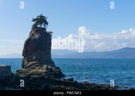 Siwash Rock in Stanley Park, Vancouver Stock Photo
