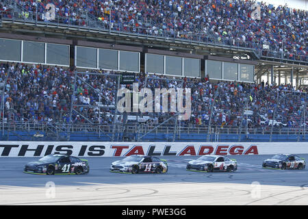 Talladega, Alabama, USA. 14th Oct, 2018. Kurt Busch (41), Clint Bowyer (14), Kevin Harvick (4), and Aric Almirola (10) lead the field during the 1000Bulbs.com 500 at Talladega Superspeedway in Talladega, Alabama. Credit: Justin R. Noe Asp Inc/ASP/ZUMA Wire/Alamy Live News Stock Photo