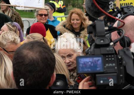 Blackpool UK, 16th October 2018.   news. As the fracking contiues at the Cuadrilla site near Blackpool. A guest appearence by Dame Vivienne Westwood shows her support to the local residents and to the anti-fracking protest,  ©Gary Telford/Alamy live news Stock Photo