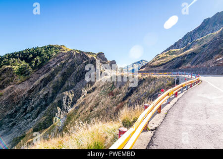 Mountain Road in Taroko Gorge, Taiwan Stock Photo