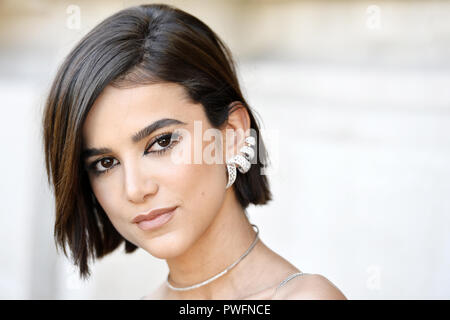 Manu Gavassi - StreetStyle at Paris Fashion Week - Paris - France Stock  Photo - Alamy