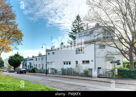 Wien, Werkbundsiedlung, Veitingergasse 115 und 117, Häuser von Oswald Haerdtl Stock Photo